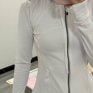 white Long-sleeved Pilates workout clothes